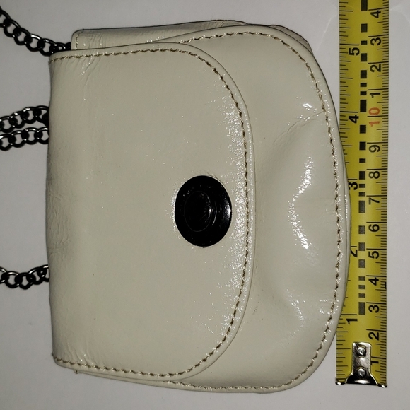 HOBO- Cream Pleather Small Crossbody Bag, Stadium Size, 5 x 4 - Picture 6 of 7